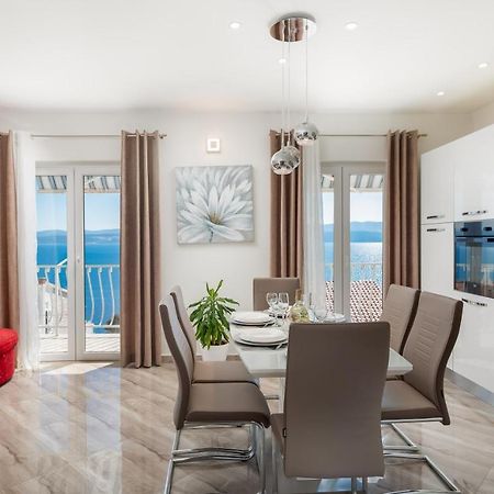 Fba Family Beach Apartments โอมิช ภายนอก รูปภาพ