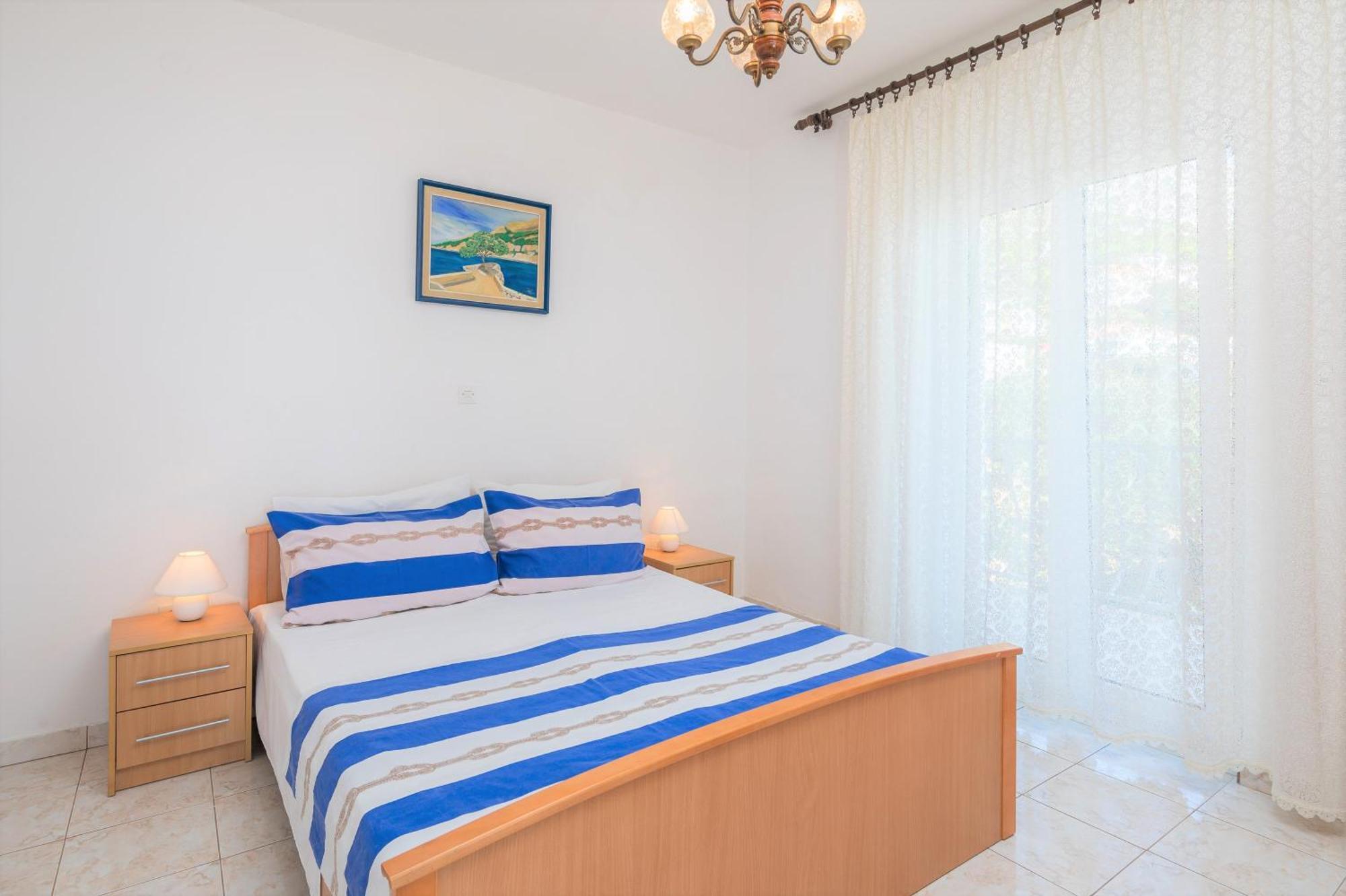 Fba Family Beach Apartments โอมิช ภายนอก รูปภาพ
