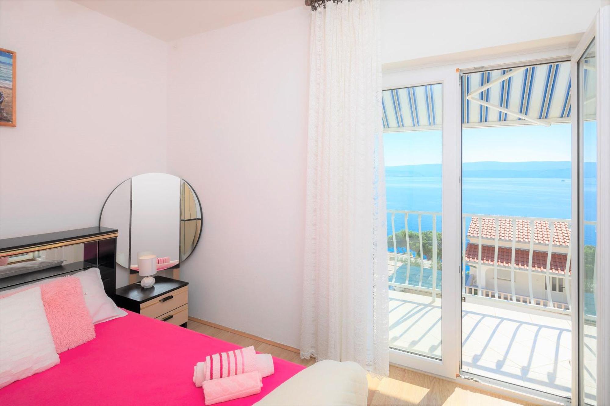 Fba Family Beach Apartments โอมิช ภายนอก รูปภาพ