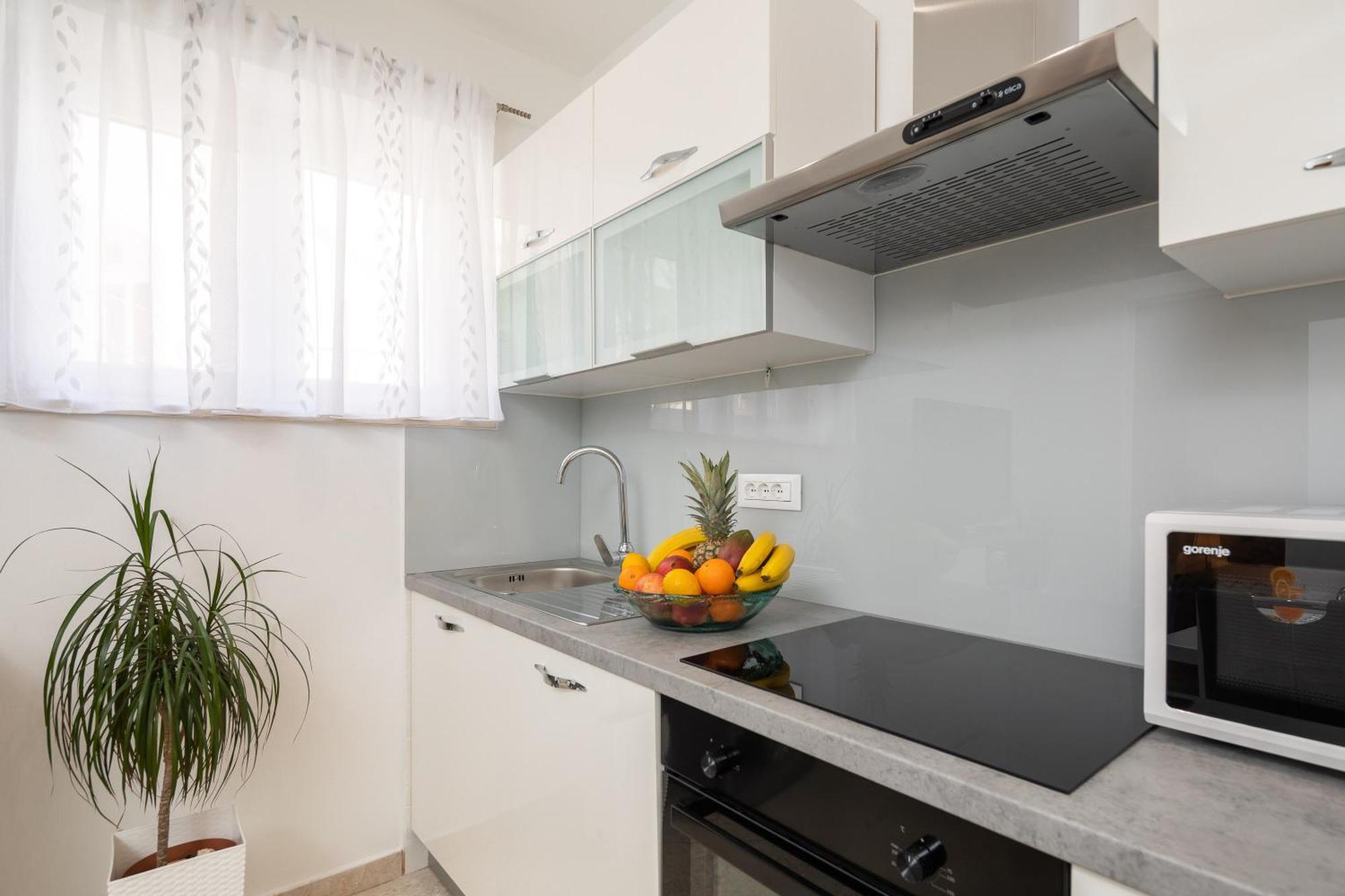 Fba Family Beach Apartments โอมิช ห้อง รูปภาพ