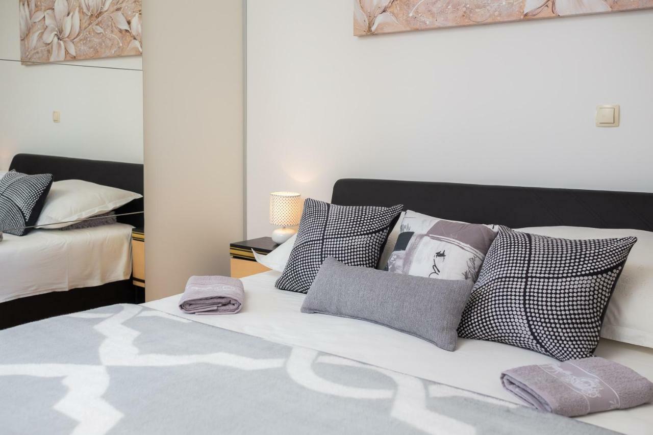 Fba Family Beach Apartments โอมิช ภายนอก รูปภาพ